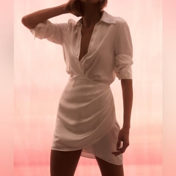 NWT Zara Satin Effect Mini Dress Long Sleeve White Sexy V Neck Collared Button S - Picture 9 of 12